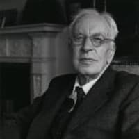 Arnold J. Toynbee