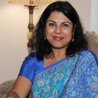 Chitra Banerjee Divakaruni